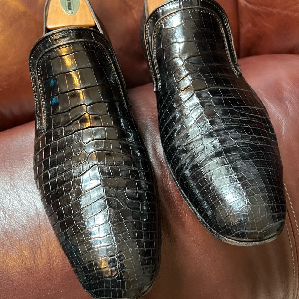 Beautiful Black Genuine Caiman Crocodile Shoe Mfg in Italy by Uomo Magli.